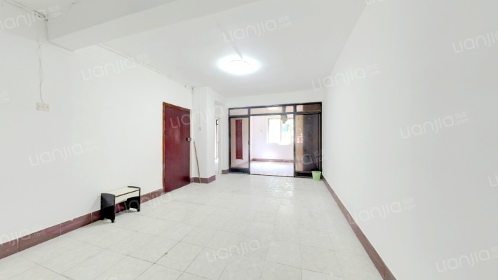 支矶石街24号二手房实景图