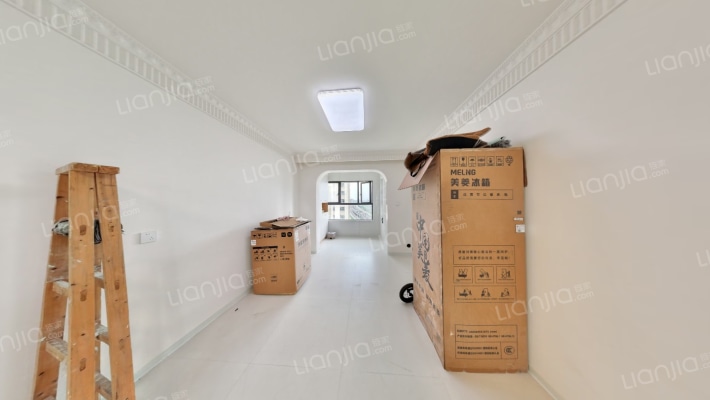 双兴河畔家园B区二手房实景图