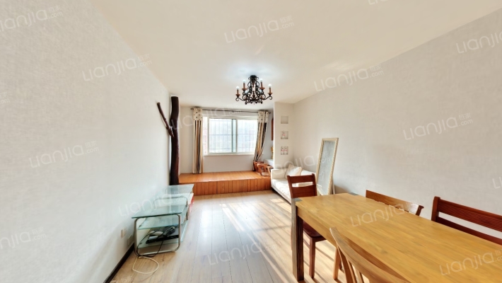 龙跃苑一区二手房实景图