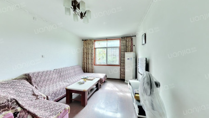 滨江路北段47号院二手房实景图