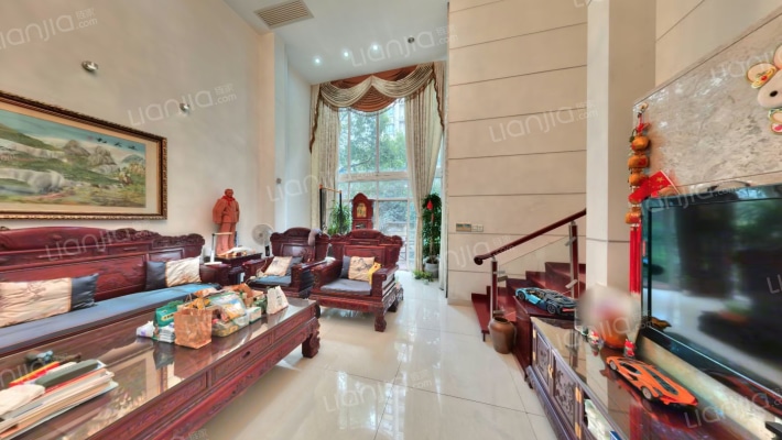 八方小区祥泰山庄二手房实景图