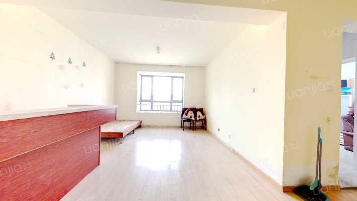 圣大国际二手房实景图