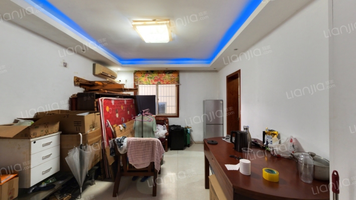 渡驾新村二手房实景图