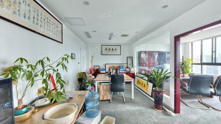 万特商务中心二手房实景图