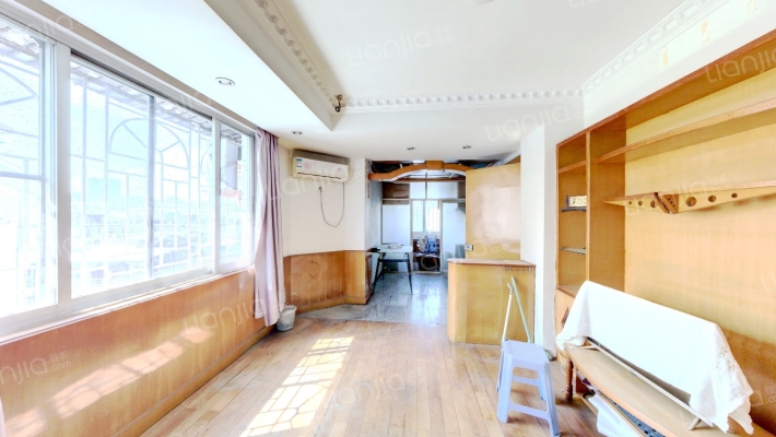 人民公园小区二手房实景图