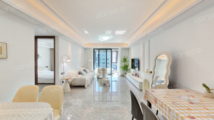 世茂璀璨风华二手房实景图