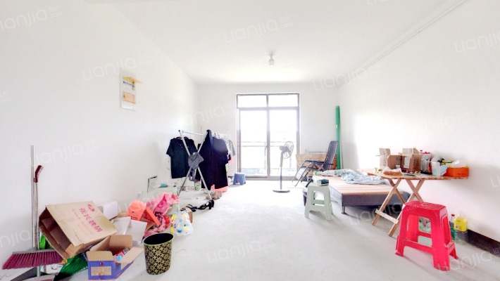 凤南新村二手房实景图