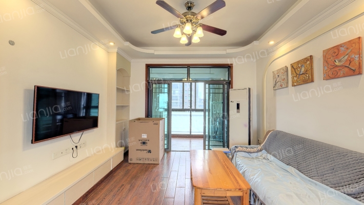 新里梵顿公馆香榭丽舍区二手房实景图