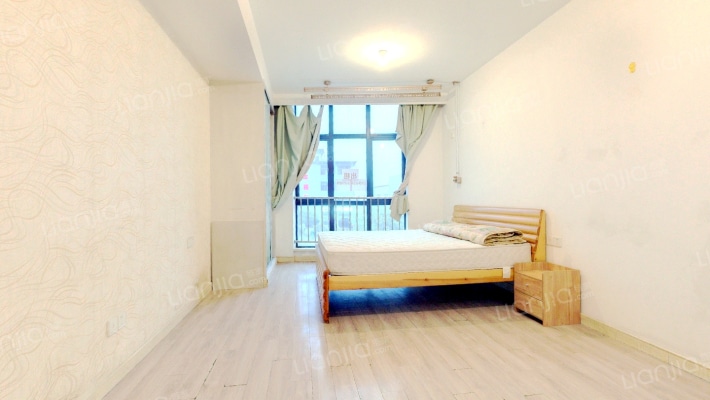 摩卡商务馆二手房实景图