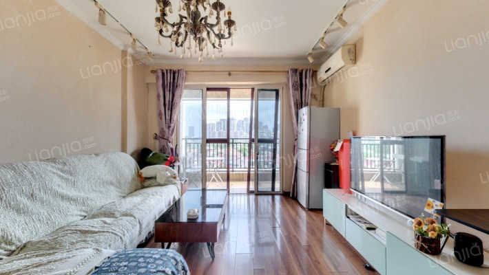 阳光嘉苑二手房实景图