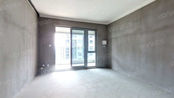 香港兴业家逸园二手房实景图