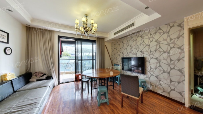 新南中心二手房实景图