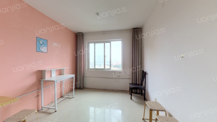 港利安居苑二手房实景图