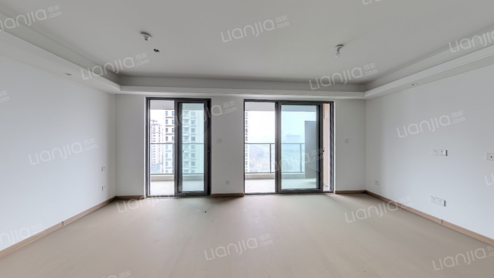 海纳春江二手房实景图