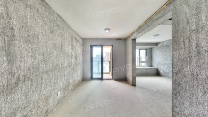 漾源华庭二手房实景图