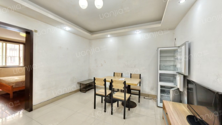 东港新村二手房实景图