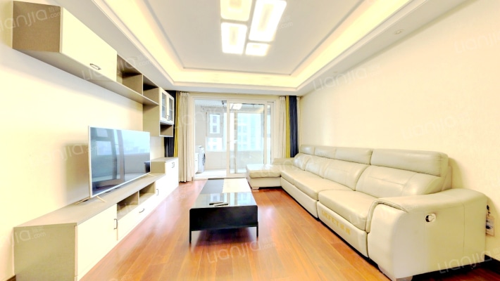 万科翡翠天地二手房实景图