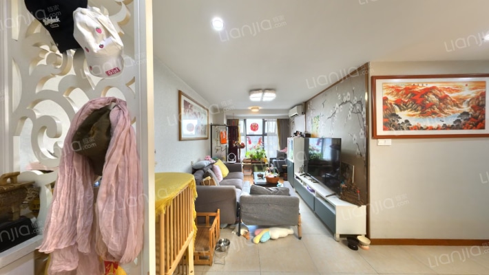 东润铭座二手房实景图