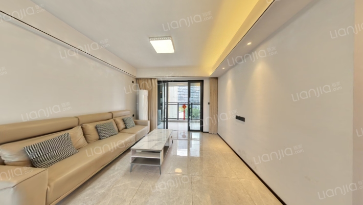 保利·越秀·金茂松湖云禧二手房实景图