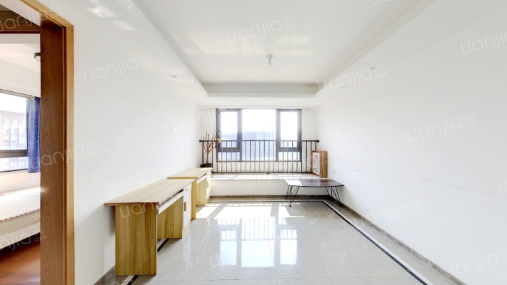 越秀亲爱里二手房实景图