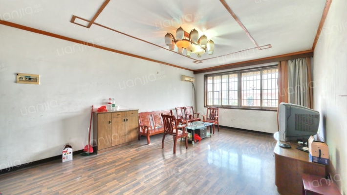 油化宿舍二手房实景图