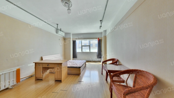 克拉公寓二手房实景图