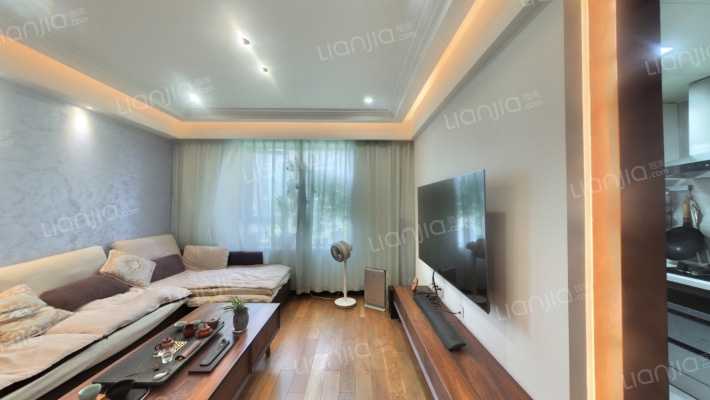 赞成岭上花苑二手房实景图