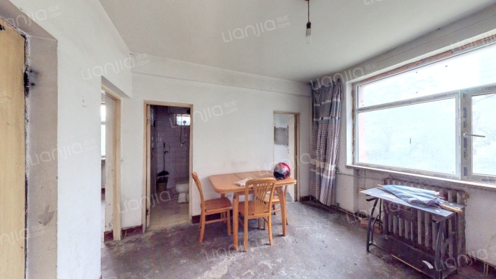 天龙宿舍二手房实景图