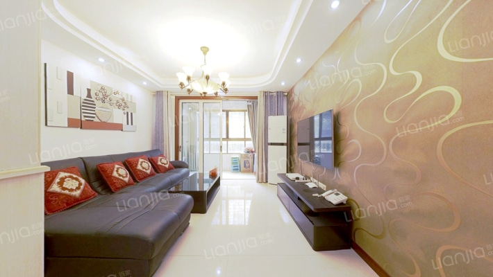 金色湖滨二手房实景图