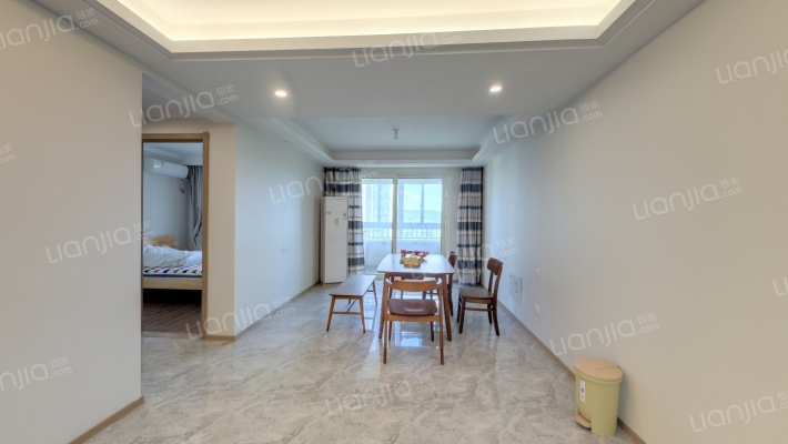 银城孔雀城天荟二手房实景图