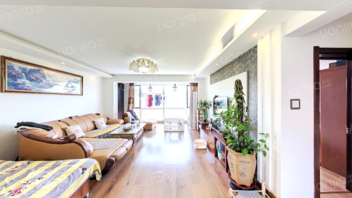 锦绣四合院二手房实景图