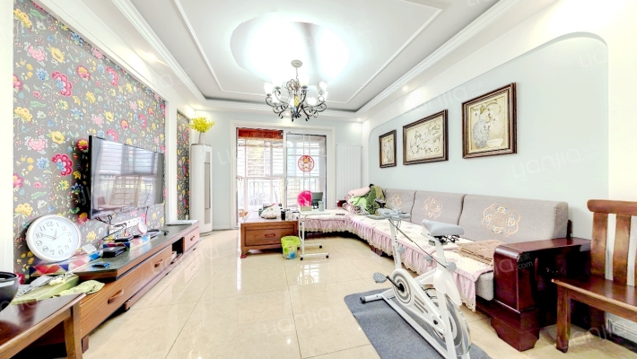 东方帝景城二手房实景图