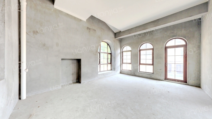 梅里达花园二手房实景图