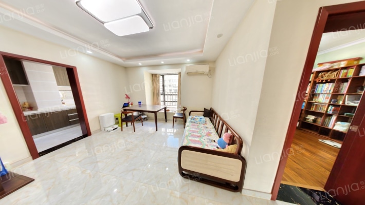 康居新江南二手房实景图