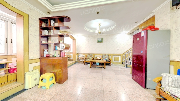 东街三巷56号二手房实景图