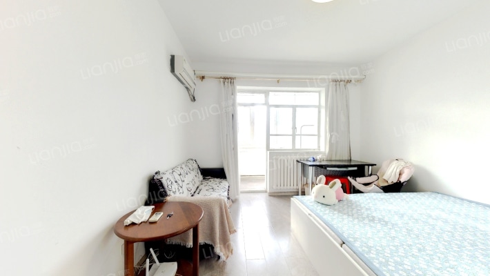 八纬路二手房实景图