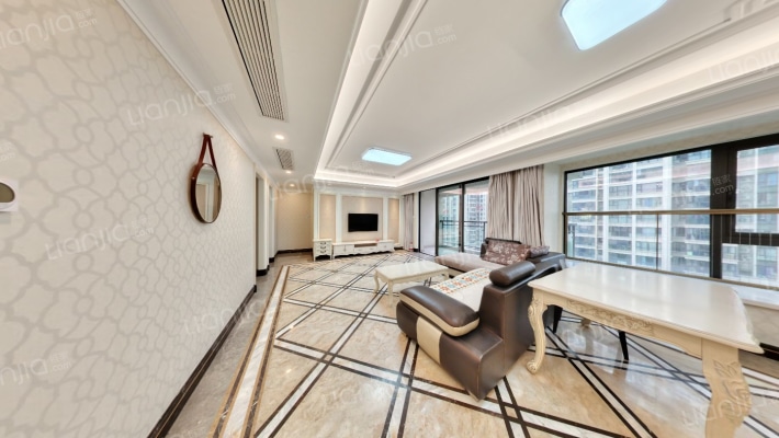 远大中央公园四期二手房实景图