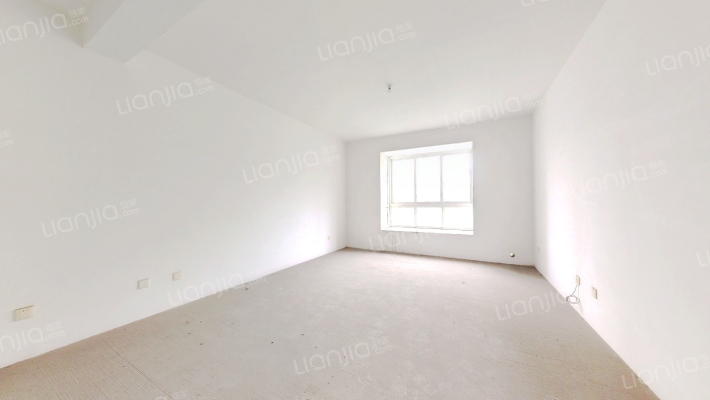 富轩豪景二手房实景图