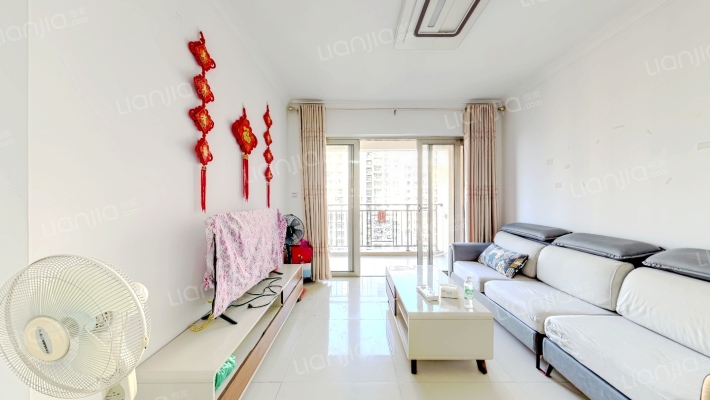 敏捷绿湖首府三期二手房实景图