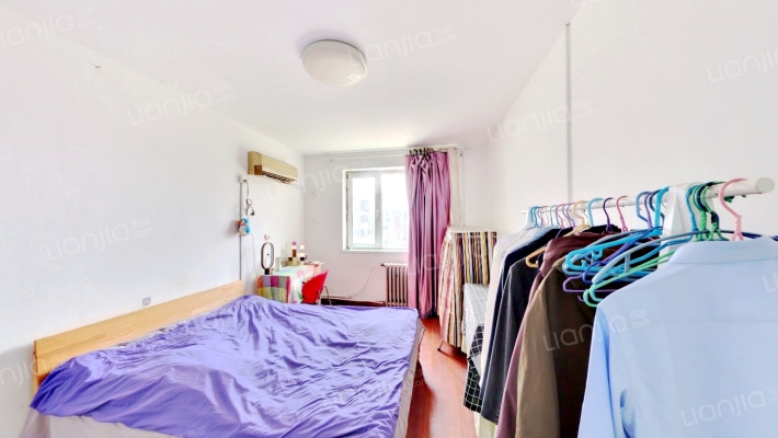 乐园里二手房实景图