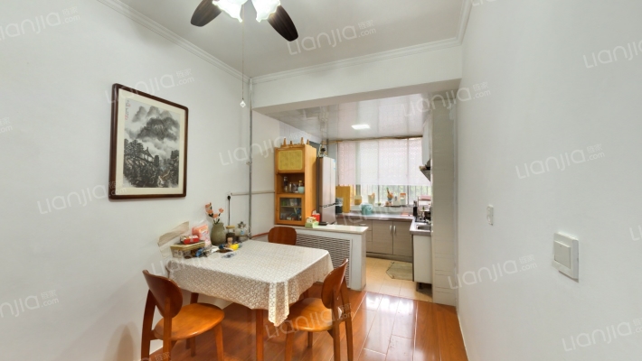 边防总队家属院二手房实景图