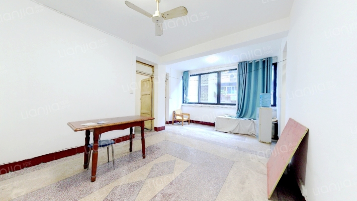 杜鹃巷25号二手房实景图