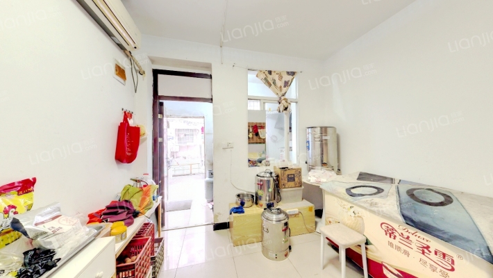 撮造山巷二手房实景图