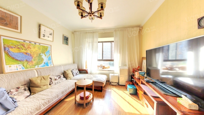 中天花园二手房实景图