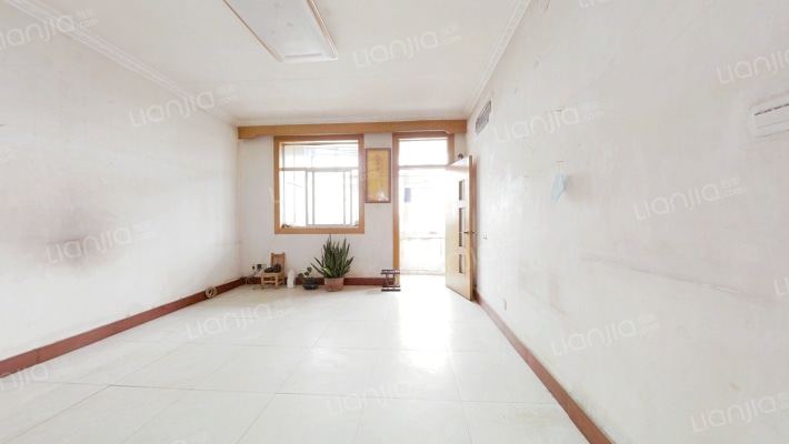 市总工会宿舍二手房实景图