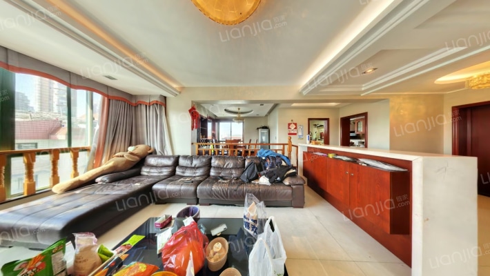 米兰商厦二手房实景图