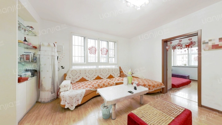 丽阳四季二手房实景图