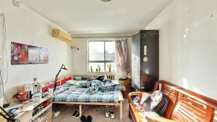 省医院宿舍二手房实景图