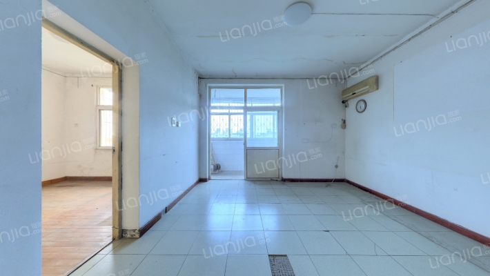 堤角小区二手房实景图