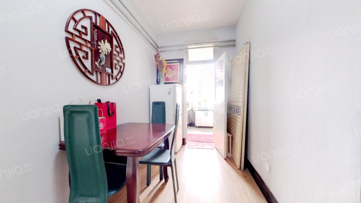 石炼第一生活区二手房实景图